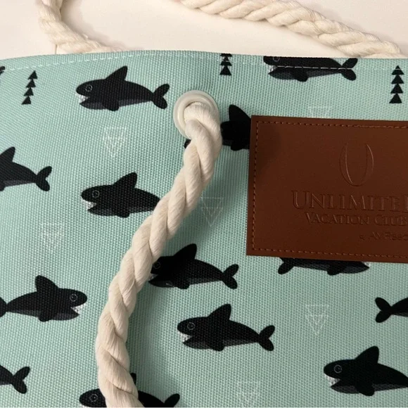 Marca The Seaside Style Shark Canvas Look Paper Straw Tote Large - Picture 2 of 15